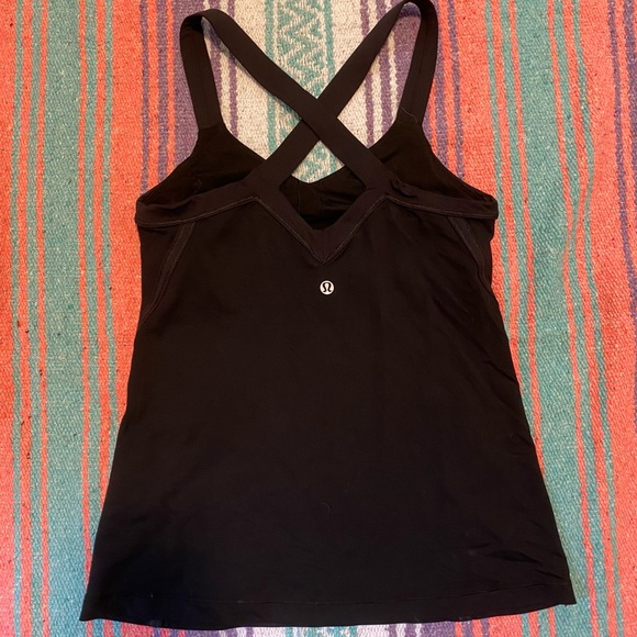 Lululemon black running tank with built in bra size 6 - Picture 3 of 5